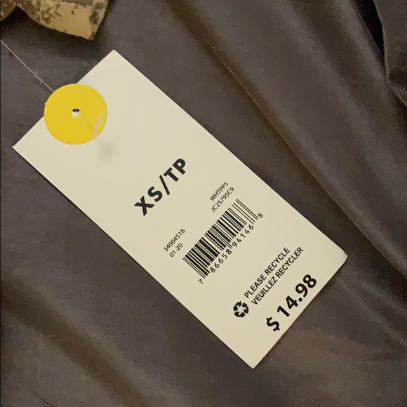 T-shirt - Picture 3 of 3